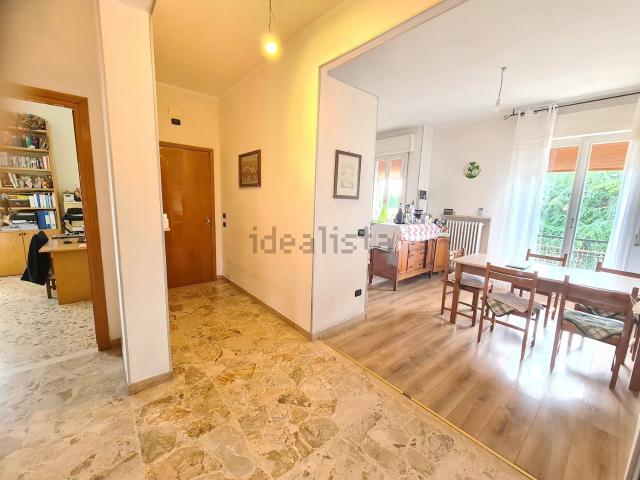 Appartamento in vendita di 110 m² in Via Guglielmo Oberdan