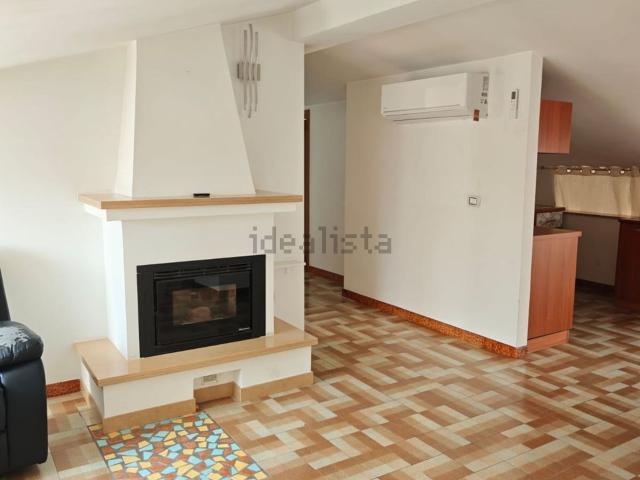 Appartamento in vendita di 110 m² in Via Domenico Romagnano, 7