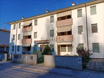 Appartamento in vendita di 110 m² in Via Don A. Cavallina
