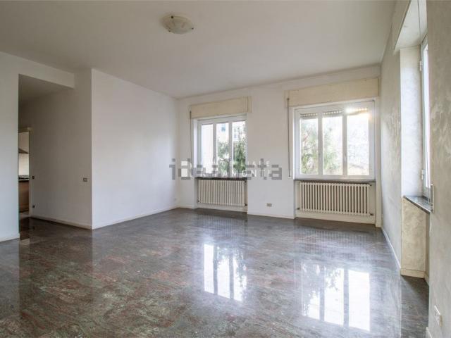 Appartamento in vendita di 110 m² in Via Don Ferrante, 1