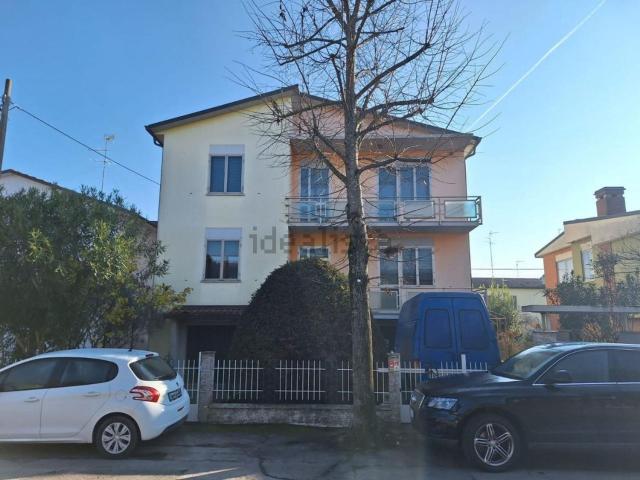 Appartamento in vendita di 110 m² in Via Don Giovanni Minzoni, 26