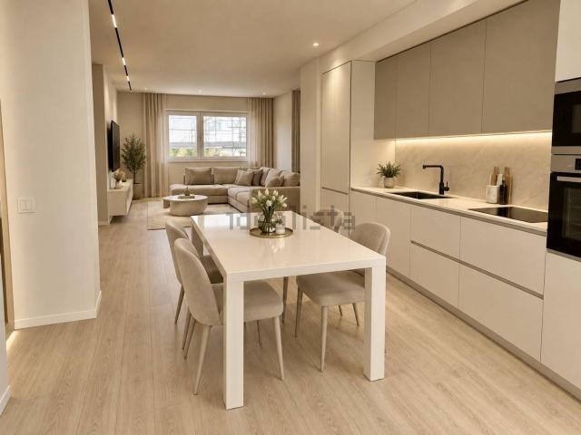 Appartamento in vendita di 110 m² in Via Don Luigi Sturzo, 57