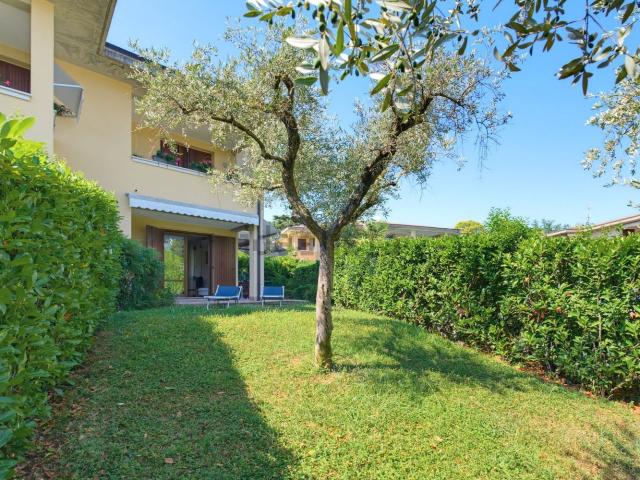 Appartamento in vendita di 110 m² in Via Daniele Comboni, 19