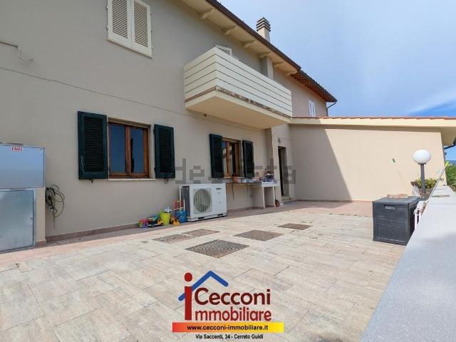 Appartamento in vendita di 110 m² in Via Dante Alighieri, 10