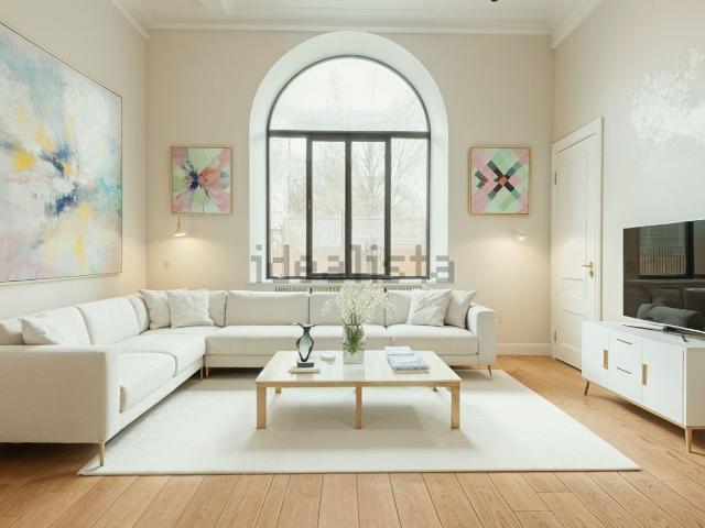 Appartamento in vendita di 110 m² in Via de’ Romei, 3