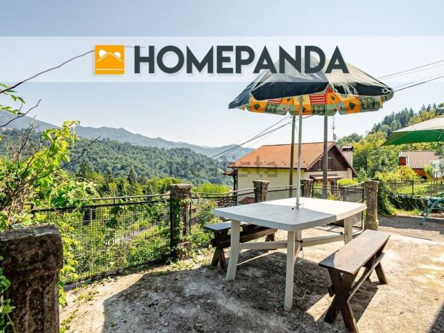 Appartamento in vendita di 110 m² in Via degli Alpini, 33