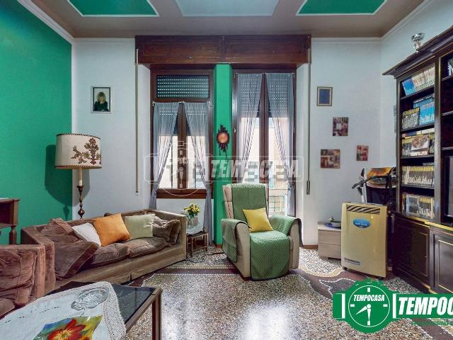 Appartamento in vendita di 110 m² in Via dei Mille, 83