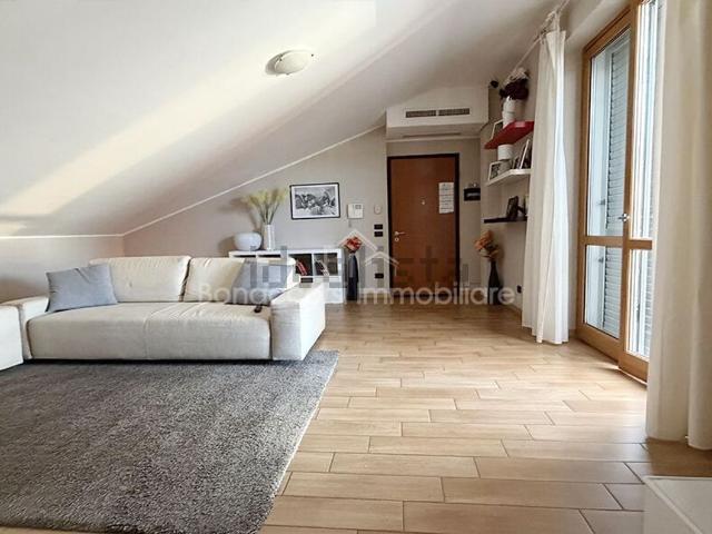 Appartamento in vendita di 110 m² in Via dei Normanni
