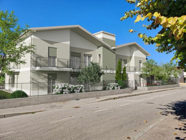 Appartamento in vendita di 110 m² in Via dei Caboto