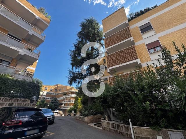 Appartamento in vendita di 110 m² in Via dei Lincei, 123
