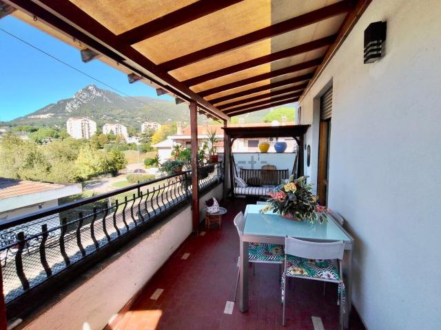 Appartamento in vendita di 110 m² in Via del Mesale