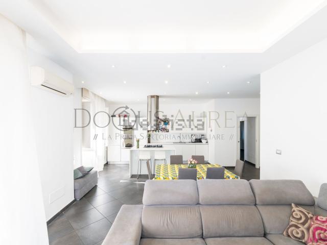 Appartamento in vendita di 110 m² in Via del Carmine, 149