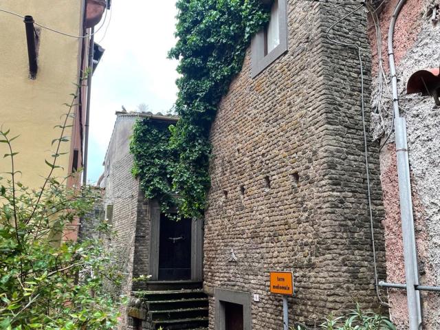 Appartamento in vendita di 110 m² in Via del Duomo, 8
