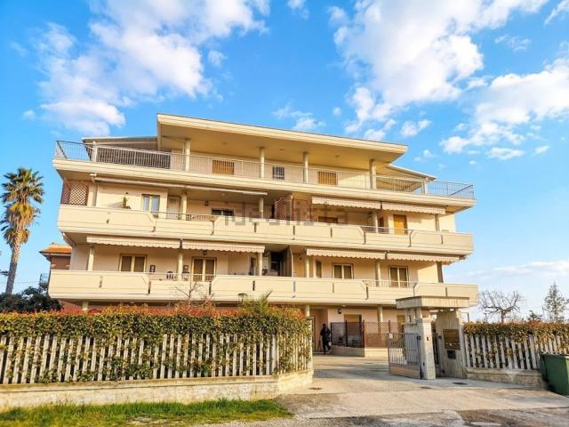 Appartamento in vendita di 110 m² in Via del Parco, 9