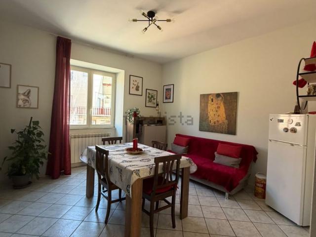 Appartamento in vendita di 110 m² in Via del Pontone