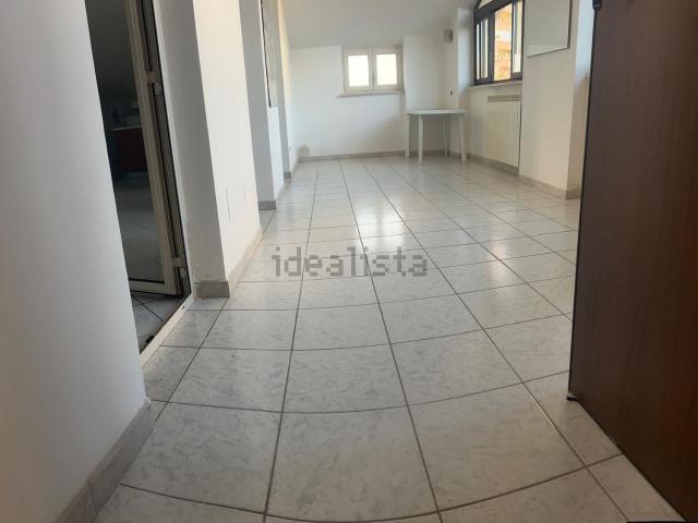 Appartamento in vendita di 110 m² in Via del Rivo