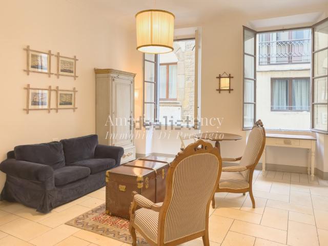 Appartamento in vendita di 110 m² in Via del Sole