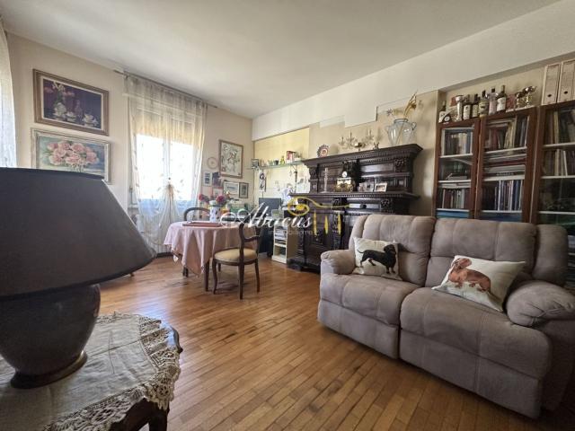 Appartamento in vendita di 110 m² in Via dello Steccuto