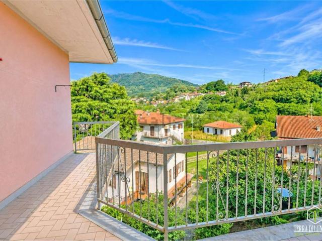 Appartamento in vendita di 110 m² in Via della Liberazione, 3