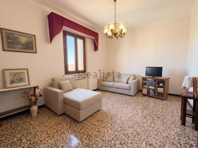 Appartamento in vendita di 110 m² in Via della Madonna