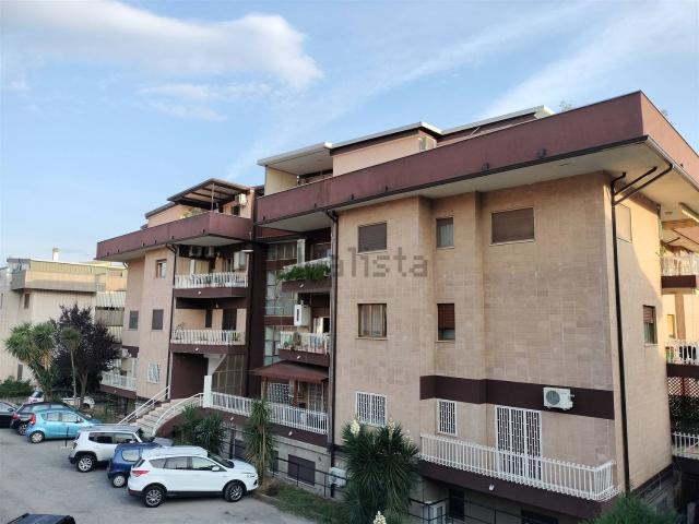 Appartamento in vendita di 110 m² in Via della Pace, 9