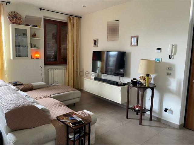 Appartamento in vendita di 110 m² in Via della Resistenza