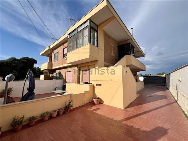 Appartamento in vendita di 110 m² in Via delle Carenarie