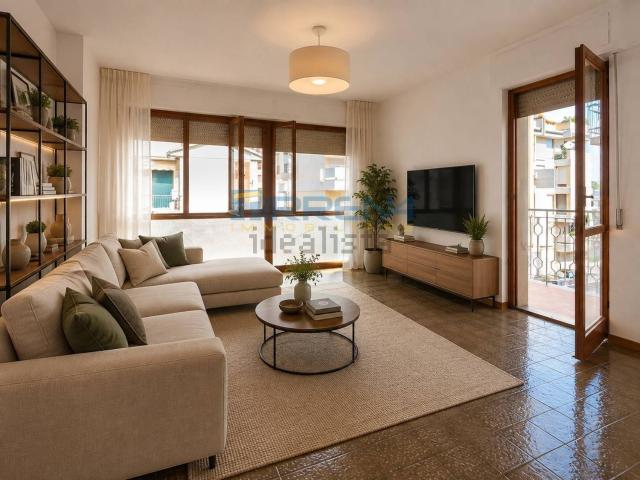 Appartamento in vendita di 110 m² in Via delle Medaglie d&apos Oro, 5