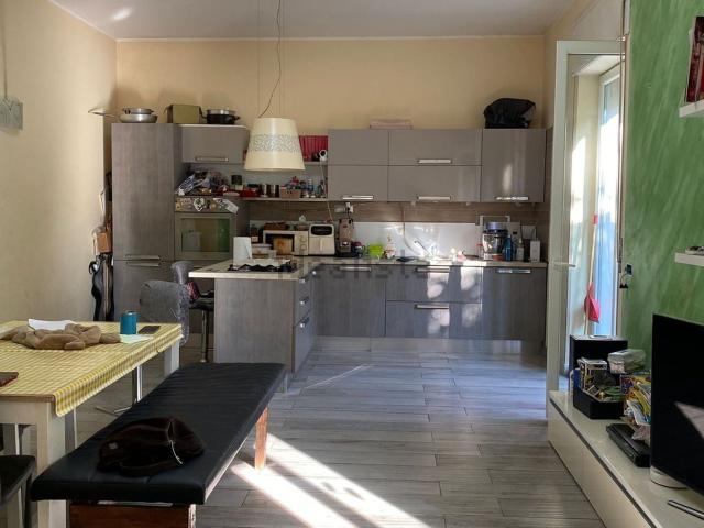 Appartamento in vendita di 110 m² in Via Demetrio Moscato, 34