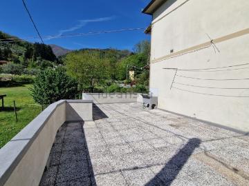 Appartamento in vendita di 110 m² in Via di Pescaglia, 123