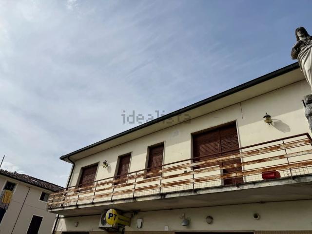 Appartamento in vendita di 110 m² in Via di Piaggiori Basso