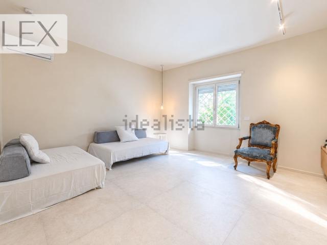Appartamento in vendita di 110 m² in Via di Priscilla