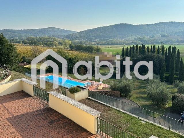 Appartamento in vendita di 110 m² in Via di Val D&apos Ambra