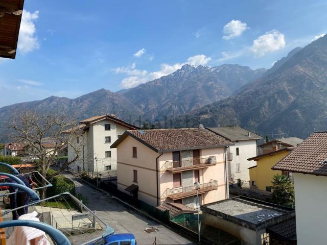 Appartamento in vendita di 110 m² in Via Duca D&apos Aosta, 21