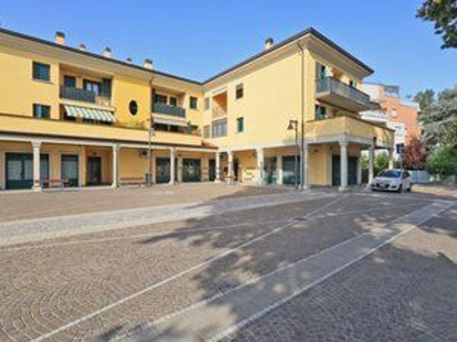 Appartamento in vendita di 110 m² in Via Emilia, 20