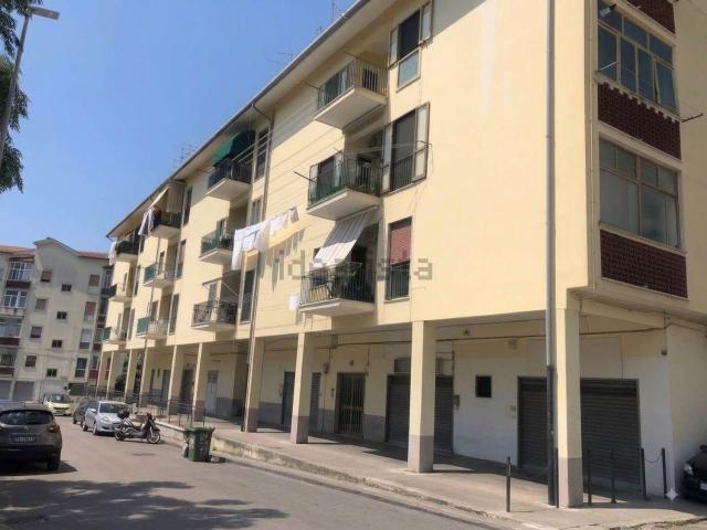 Appartamento in vendita di 110 m² in Via Edgardo Amendola, 11