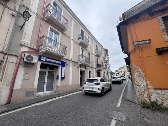 Appartamento in vendita di 110 m² in Via Ettore e Ruggero de Medici, 39