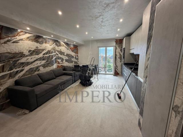 Appartamento in vendita di 110 m² in Via Felice Cascione, 7