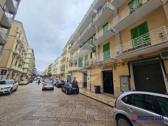 Appartamento in vendita di 110 m² in Via Felice Cavallotti
