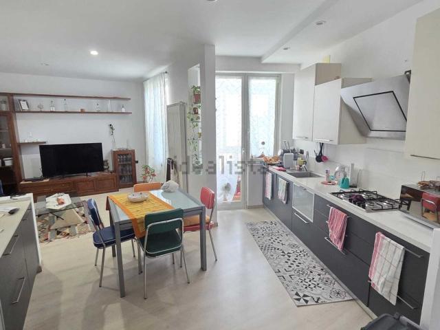 Appartamento in vendita di 110 m² in Via Firenze