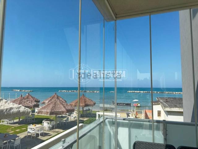 Appartamento in vendita di 110 m² in Via Francesco Paolo Tosti, 39