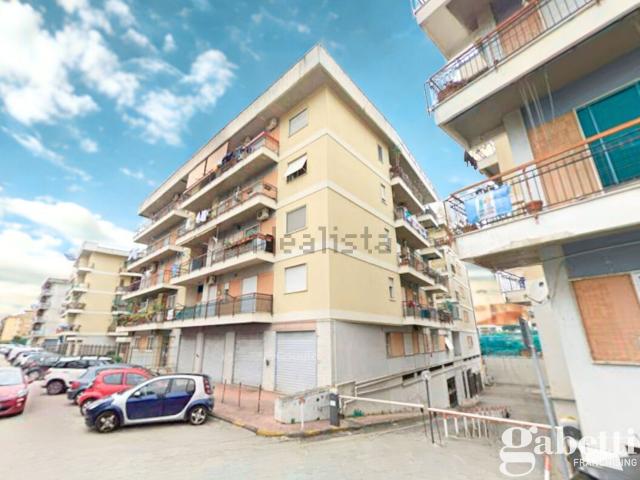 Appartamento in vendita di 110 m² in Via Fratelli Bandiera