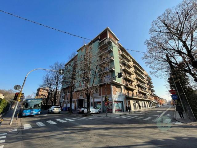 Appartamento in vendita di 110 m² in Via III Febbraio, 3