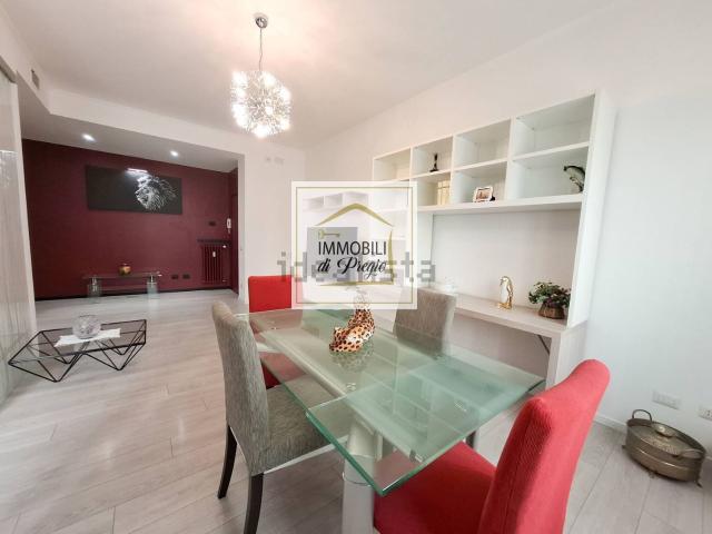 Appartamento in vendita di 110 m² in Via Ireneo Affò