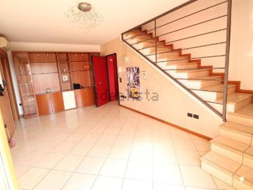 Appartamento in vendita di 110 m² in Via Italo Svevo