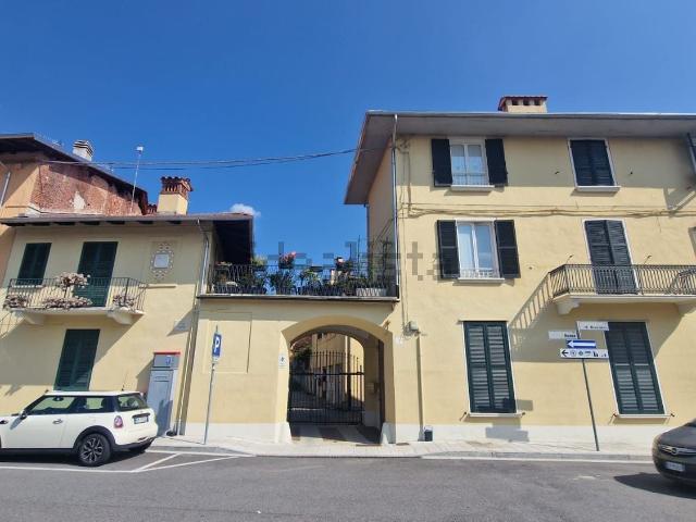 Appartamento in vendita di 110 m² in Via IV Novembre
