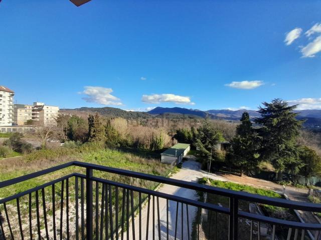 Appartamento in vendita di 110 m² in Via John Fitzgerald Kennedy, 62