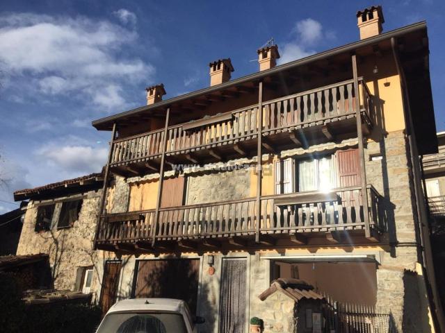 Appartamento in vendita di 110 m² in Via Lallio