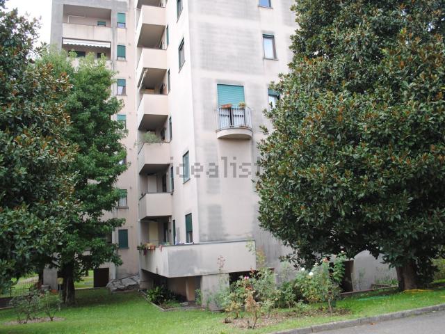 Appartamento in vendita di 110 m² in Via Lecco, 64