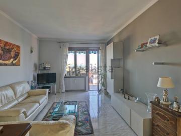 Appartamento in vendita di 110 m² in Via Leonardo da Vinci, 10